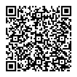 张铁也不敢肯定自己的莲华之眼在这种情况下的注目会不会引起一个幻影骑士的警觉二维码生成