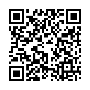 强大的气流将趴在机舱外的人全都吹倒下了二维码生成