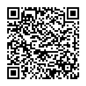 当他们踩着稳固的桥梁时会想到那个默默拿出银子给人们修桥的纤巧身影二维码生成
