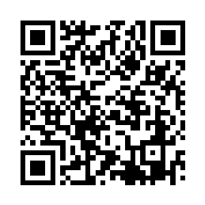 当他看到对面榻上那张安静的无双容颜二维码生成