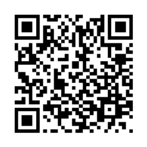 当他看到护山法阵外的几个人的时候二维码生成