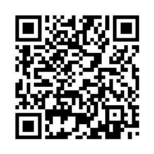 当即拉着嘉儿和她妈妈就后退离开二维码生成