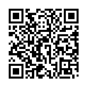 当然还有不少是冲着女扮男装的王妃来的二维码生成