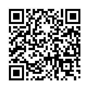 待到看见刚才进来的这个女人连饭也不吃二维码生成