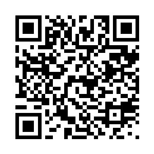 很快这个活人的身体开始发生了变化二维码生成