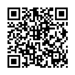 得到消息的张毅不得不在薛泽宇的陪同下二维码生成