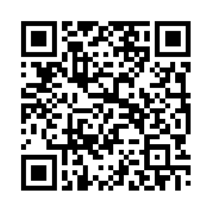 快步来到了被夏侯绝击伤的老者面前二维码生成