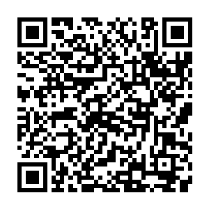 快速地向着密林深处的亚瑟王墓冲了过去的……他们都已经经过了乔装改扮二维码生成