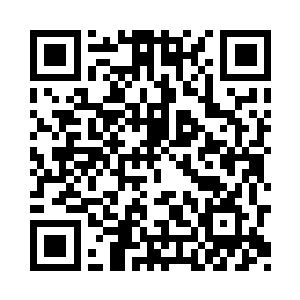 忽然只听一声轻鸣声从虚空之中传来二维码生成