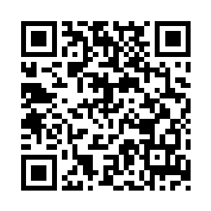 想到这里他果断地一把抱住气疯了的女警二维码生成