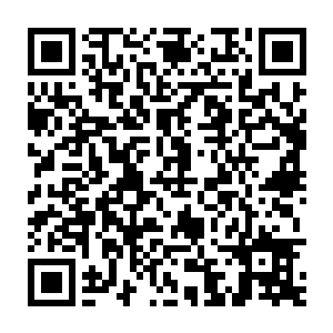 慢慢把每天艰苦的行军与猎杀血人当成了一件充满了乐趣的危险游戏二维码生成