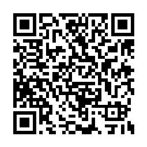 我听到从那无头尸体肚子中发出了巨大的吼叫声二维码生成