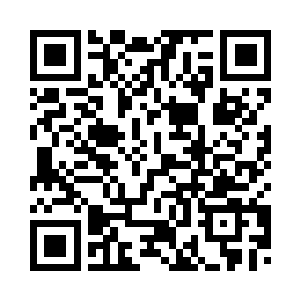 我快步走过去在他的身旁坐了下来二维码生成