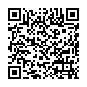 我想应该这个吴光宇多少对肖杰会比较了解一些二维码生成