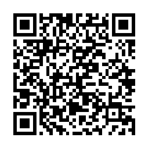 我的身子仿佛已经要被他紧拥得融入到他的身体里二维码生成