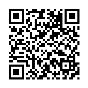 我脑中闪过昨天那些村民一些不发的走上湖堤二维码生成