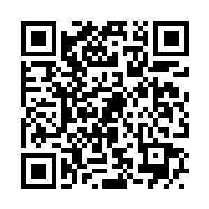 房学度静静找了个位置坐到甲板之上二维码生成