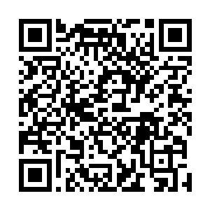 所以他的确是很快就来到了生活区第十五街的那间咖啡店二维码生成