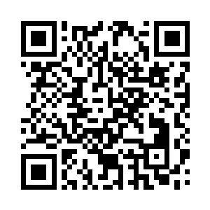 所以当他感觉到额头有针扎的刺痛之时二维码生成