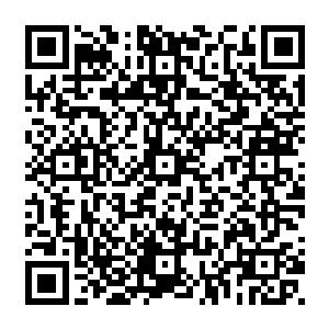 所以这边买卖肯定是亏不了的……更别说每一个参赛者还必须要缴纳一百元的报名费二维码生成