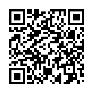 手扶着膝弯着身子在大口大口喘气二维码生成