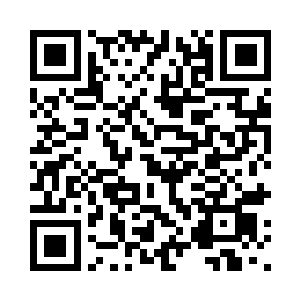 手指不停地比比划划叶伯亭的方向二维码生成