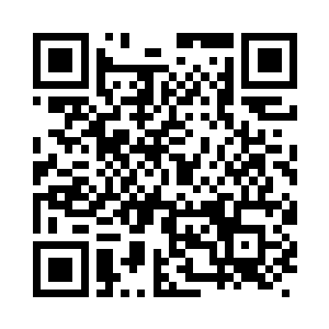 手里牵着一匹一看就是田里干活的驽马二维码生成