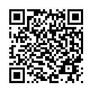 把东西放到坤跟前又说了那样的话二维码生成