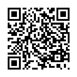 挥了下手让暗卫出去只留下他们二人二维码生成