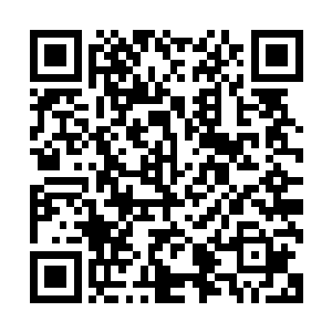探讨了新兴产业和高新技术产业如何与传统产业实现对接共荣二维码生成
