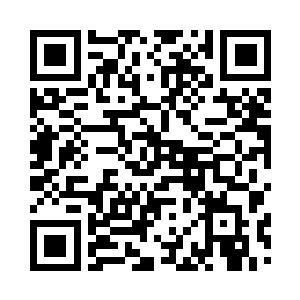 撞击形成的冲击力刷地冲过这片天地二维码生成