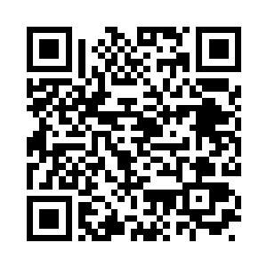 施凝雪朝着下面的某个方向抬起头来二维码生成