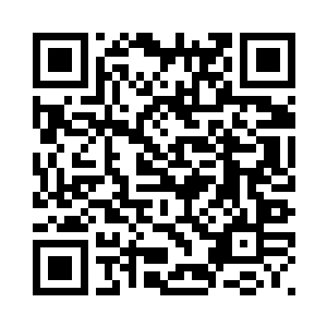 无奈看着这个美女乐不可支得女子二维码生成