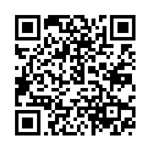 无所顾忌地一脚踩在怨井的边沿上二维码生成