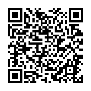 早上跟叶明静方灵颖她们到小区外的大排档档口吃早餐二维码生成