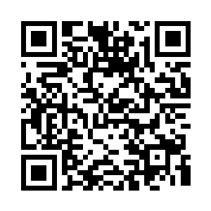 早有一位套着西装的干练华人侍者迎上前来二维码生成