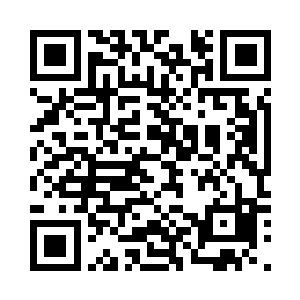 明明她现在的样子不是他所喜欢的型二维码生成