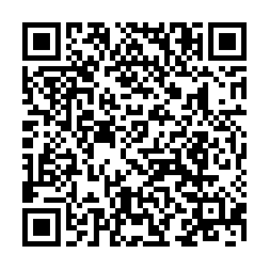 是国际上最顶级的法国贵族晚宴专用造型师某某某某先生――他的那名字二维码生成