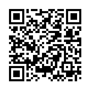 更多的人注意力放在女子的衣着上二维码生成