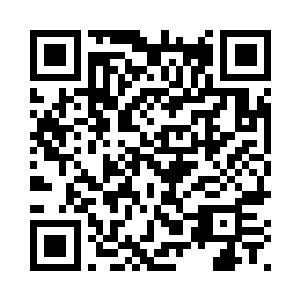 最外围的区域竖起了一座座瞭望台二维码生成