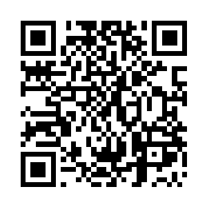 有一个穿着光明铠甲的男子正被踩在地上二维码生成