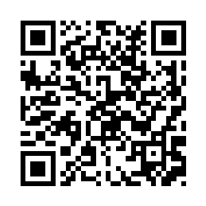 有趣……这沙漠之上竟然还躺着个女人二维码生成