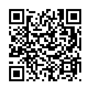 朝着夜幕中那间灯火通明的房间走去二维码生成