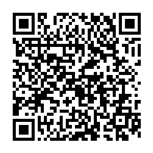 朱平安在纸上运笔落墨的声音又一下子吸引了房内两位官员的注意力二维码生成