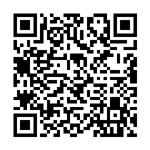 李卓恩把她昨天晚上做的那个梦简单地向她说了一遍二维码生成