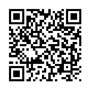 李宥莉看到柳逸尘立刻就开心起来二维码生成