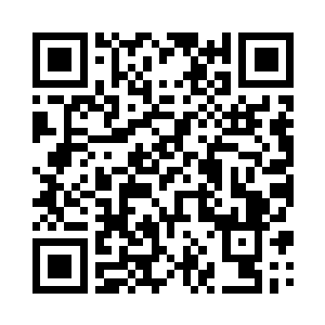 李新和董玉洛一起来到陆强的办公室二维码生成