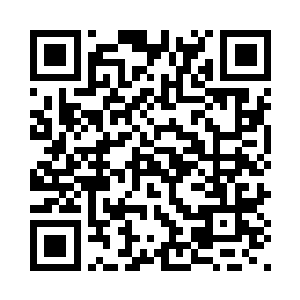 李菁华就隐约听到几个孩子在炫耀二维码生成