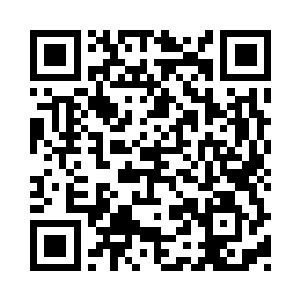 杨小菲眼尖瞥到了跟夏云杰手挽手的吴莉莉二维码生成