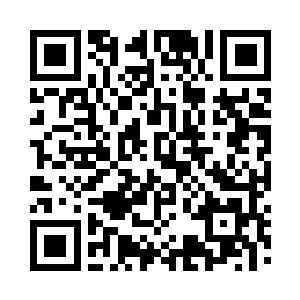 柳逸尘出去在附近的超市里买好了各类东西二维码生成